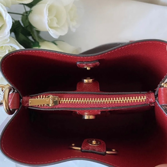 Coach Mini Town Bucket Bag - Picture 7 of 9